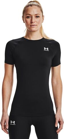 تي شيرت نسائي مضغوط بأكمام قصيرة من Under Armour، مقاس متوسط in Saudi Arabia