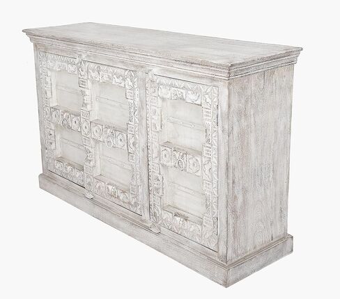 عتيقة 3 باب أبيض عتيقة credenza in Saudi Arabia
