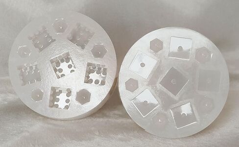 Square Dice Mold - Standard Size - 16mm - Sharp Edge - Six 6-sided Playing Dice - Pips - Dice Mold for Board Games in Saudi Arabia