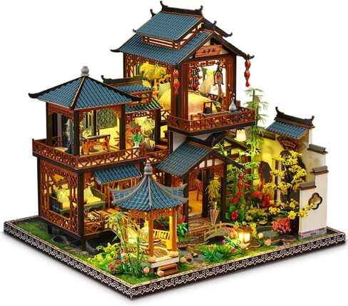DIY Miniature Dollhouse Kit ، Mini House Making Kit with Furnitures ، Tiny House Kit للبناء للبالغين ، هدية Hobby Craft ليوم الآباء ، غابات المغامرة in Kuwait