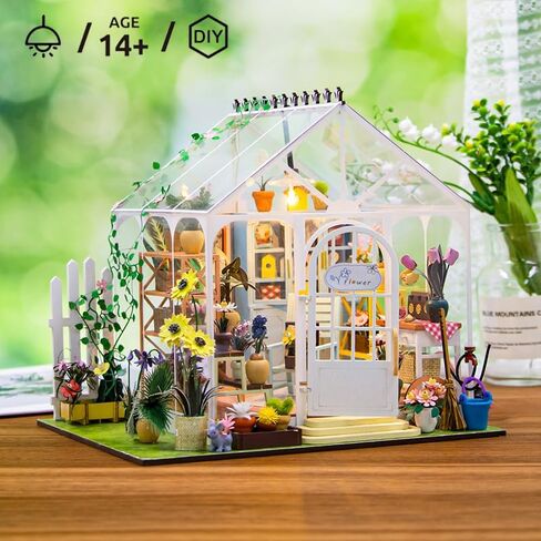 DIY Miniature Dollhouse Kit ، Mini House Making Kit with Furnitures ، Tiny House Kit للبناء للبالغين ، هدية Hobby Craft ليوم عيد الميلاد ، متجر الزهور in Kuwait