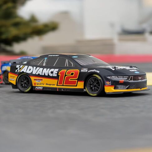 LOSI 1/12 NASCAR RC RACE CAR RYAN Blaney رقم 12 2025 ADVANCE AUTO FORD MUSTANG 2S AWD RTR تم تصنيه على الطريق وشاحن شاحن الأسود LOS1122512 in Kuwait