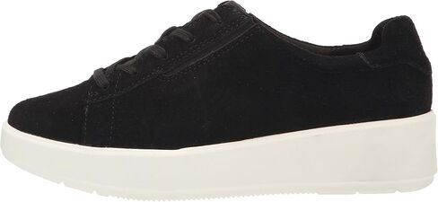 Clarks Women's Layton Lace Sneaker in Saudi Arabia
