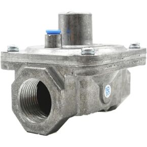Propane Gas Pressure Regulator with 3/4" FNPT Thread Inlet & Outlet connection, with Maximum 1/2 PSIG Inlet Pressure and Range 7"-10" W.C. Outlet pressure.