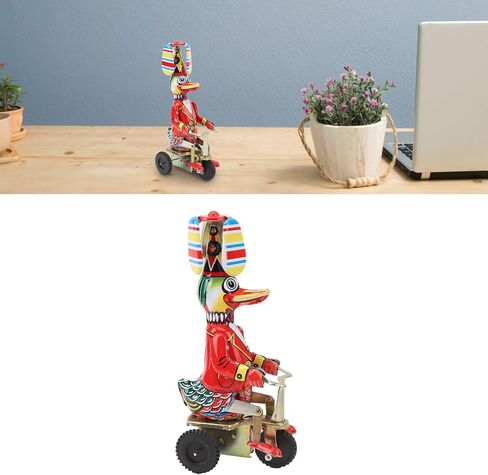 بطة على TIN TOY TOY CLOCKWORK RETRO RONT UP TOY COWN COLLESTER in Kuwait