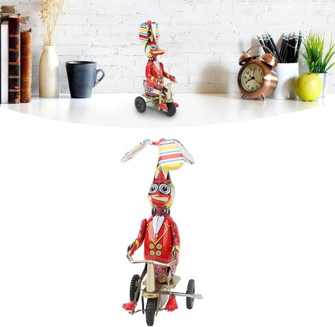 بطة على TIN TOY TOY CLOCKWORK RETRO RONT UP TOY COWN COLLESTER in Kuwait