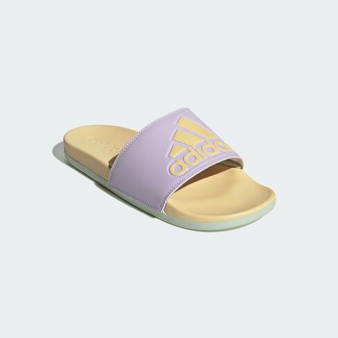 adidas womens Adilette Comfort in Kuwait