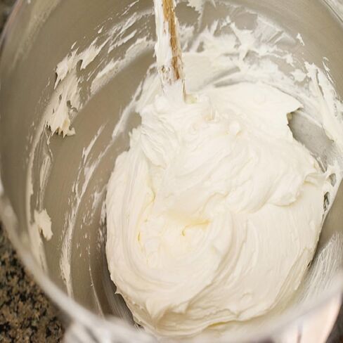 Vanilla Buttercream Fragrance Oil (8 oz Bottle) for Candle Making, Soap Making, Tart Making, Room Sprays, Lotions, Car Fresheners, Slime, Bath Bombs, Warmers… in Saudi Arabia
