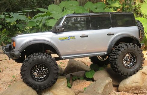 HOBBYSOUL 124mm Tall 2.2 Mud Slingers Tires & 2.2 Beadlock Wheels Adjustable Offset 40mm Wide Rims for RC Crawler Trail SCX10 Everest 10 Capra Wraith Upgrades,HS701582 in Saudi Arabia