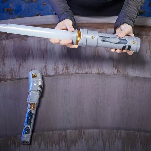 STAR WARS Lightsaber Forge Ahsoka Tano, White Customizable Electronic Lightsaber, Toys for 4 Year Old Boys and Girls in Saudi Arabia