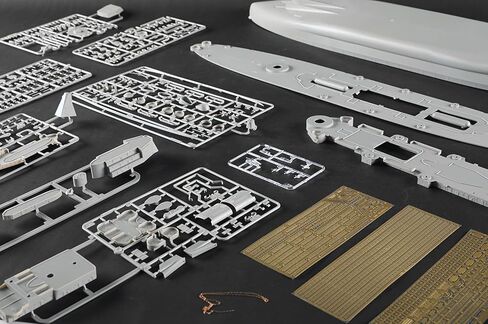 عازف البوق 1/350 American Battleship BB-67 Montana Plastic Model 05372 (Ship) in Kuwait