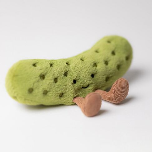 لعبة Jellycat Amuseables Pickle Studed ، 6 بوصات - أفخم الخضار - فكرة هدية ممتعة in Saudi Arabia
