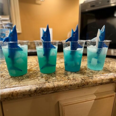10pcs Plastic Sharks for Drinks, Shark Decor for Shark Party, Vinyl Sharks for Drinks, Lemonade in Saudi Arabia