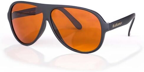 نظارات BluBlocker Aviator Tech (أسود): عيون أكثر صحة ونوم أفضل. نظارات الضوء الأزرق للكمبيوتر والتلفزيون والألعاب. in Saudi Arabia