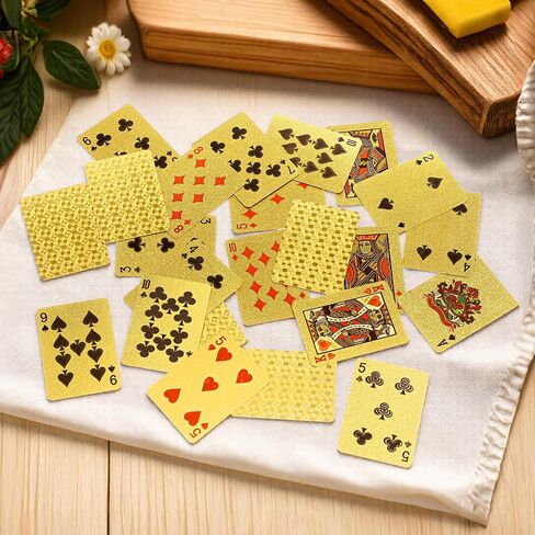 اثنان من طوابق أوراق اللعب المصغرة ، أوراق لعب Gold Waterproof ، Deck Mini Poker للحفلات والألعاب ، لصالح الحفلات ، Deck Tiny of Novelty Party Gift لعيد الميلاد ، عيد الهالوين ، رأس السنة الجديدة ، قدم المساواة in Kuwait