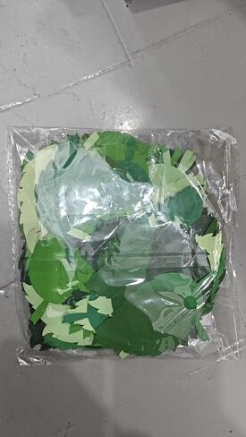 200Pcs Green Leaf Cardboard Decoration in Eight Colors, Bright Colors Leaf Stickers Spring Summer Bulletin Board Tree, DIY Crafts Suitable for Classroom Decoration in Saudi Arabia