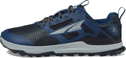 الترا حذاء رياضي لون بيك 8 للرجال in Kuwait