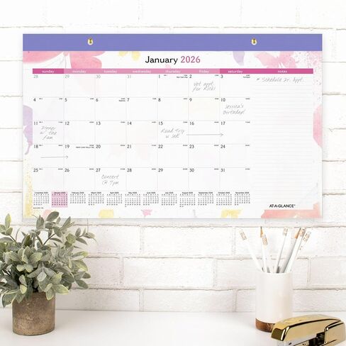 AT-A-Glance® Watercolors 2026 تقويم لوحة المكتب الشهري ، Compact ، 17 3/4 "× 11" in Saudi Arabia