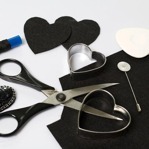 8"x12" Felt Sheets for Crafts, 9 PCS Thin Sewing Fabric Felt Sheets Black+White+Gray Felt Craft Sheets Stiff Felt Paper Non-Woven Felt Fabric Sheets for DIY Art Crafts Sewing Projects Making Supplies in Kuwait