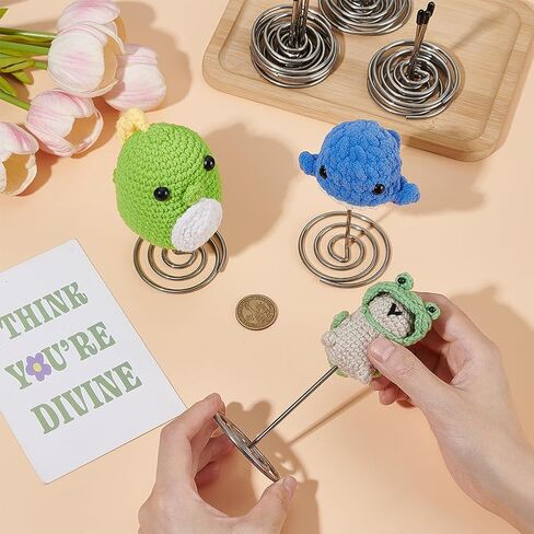 FREEBLOSS 20pcs Crochet Doll Stands Stainless Steel Crochet Doll Display Stand Coil-Shaped Action Figure Stand for Home Decor 3"x 2.4" in Saudi Arabia