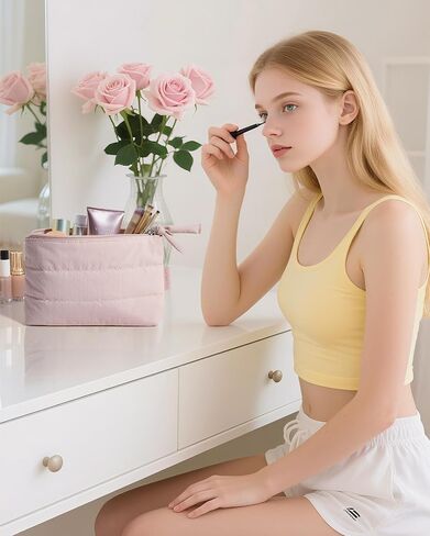 حقيبة مستحضرات تجميل صغيرة من باغسمارت، حقائب مكياج واسعة أنيقة، حقيبة أحمر الشفاه، حقيبة بسحاب، هدايا رائعة للنساء، حقيبة أدوات الزينة المقاومة للماء للسفر، هدايا منظم (وردي - قطعة واحدة) in Kuwait