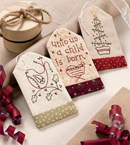 Christmas Patchwork Loves Embroidery: Hand Stitches, Holiday Projects in Saudi Arabia