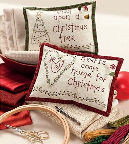 Christmas Patchwork Loves Embroidery: Hand Stitches, Holiday Projects in Saudi Arabia
