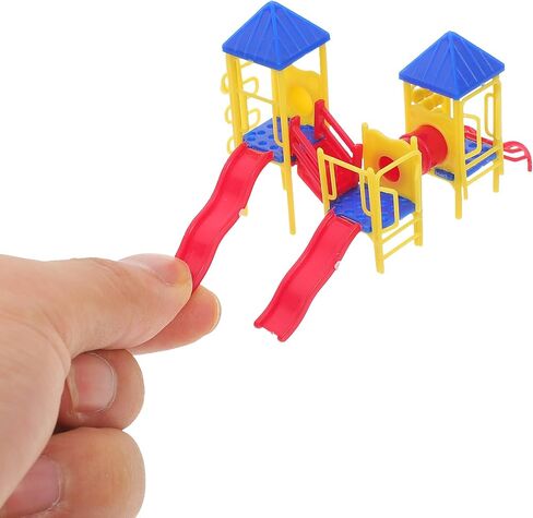 ملعب Garneck Miniature Dollhouse مجموعة مع شريحة ملونة بلاستيكية ملعب مصغرة للدمى أو الرمال المائدة دمية البيت الحلقات الحلي المنزلية in Kuwait