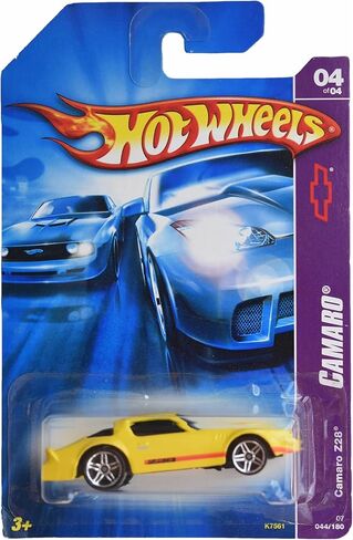 Hot Wheels Camaro Z28 - أصفر 44/180 in Kuwait