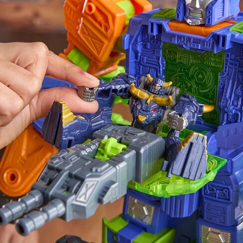 Transformers CYBERWORLD Scorponok Strike Battle Set, Converting Action Figure Playset with Lights and Sounds, Robot Toys for Boys and Girls 6 and Up in Saudi Arabia