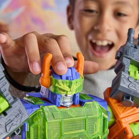 Transformers CYBERWORLD Scorponok Strike Battle Set, Converting Action Figure Playset with Lights and Sounds, Robot Toys for Boys and Girls 6 and Up in Saudi Arabia