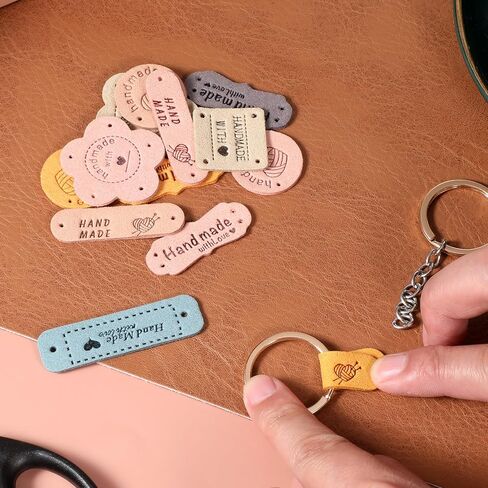 ElevateTech 56pcs ملصقات جلدية مصنوعة يدويًا علامات جلدية من الألياف الدقيقة لعناصر الكروشيه المنقوش على محفظة العلامات التي تصنع الإكسسوارات لحرف الملابس الحرف اليدوية قبعات الحياكة in Kuwait