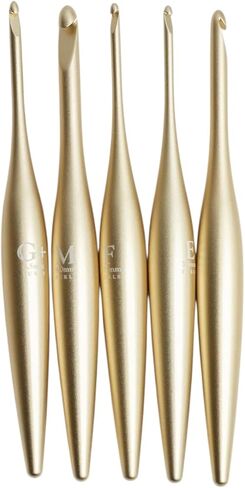 Furls Crochet Hook, Raspberry Streamline Metal, Ergonomic Handle Crochet Hooks 7" (Polished, (G+) 4.50MM in Saudi Arabia