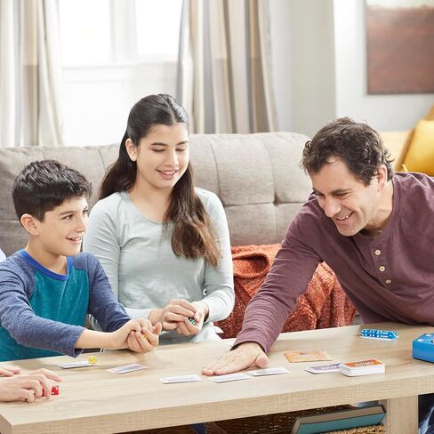 Yahtzee Frenzy Dice & Card Game ، لعبة النرد سريعة الخطى ، ألعاب الورق للعائلات والأطفال ، من السهل تعلم ألعاب العائلة ، لمدة 2 إلى 4 لاعبين ، تتراوح أعمارهم بين 8 وما فوق in Kuwait
