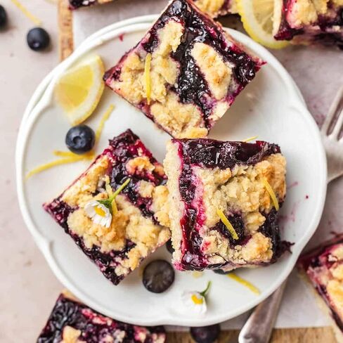 Lemon Blueberry Crumble Fragrance Oil (Our Version of The Brand Name) (8 oz Bottle) for Candle Making, Soap Making, Tart Making, Room Sprays, Lotions, Car Fresheners, Slime, Bath Bombs in Saudi Arabia