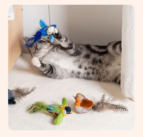 لعبة Cat Bird Cat التفاعلية مع Catnip-لعبة للعب الذاتي والتمرين التلقائي للقطط الداخلية ، وتصميم الطيور الناعمة مع أصوات واقعية ، ومثالية للقطط والكلاب الصغيرة in Kuwait