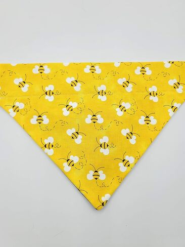 Honey Bee's Over the Collar Dog Bandana That Slips onto Their Existing Collar Size Small in Saudi Arabia