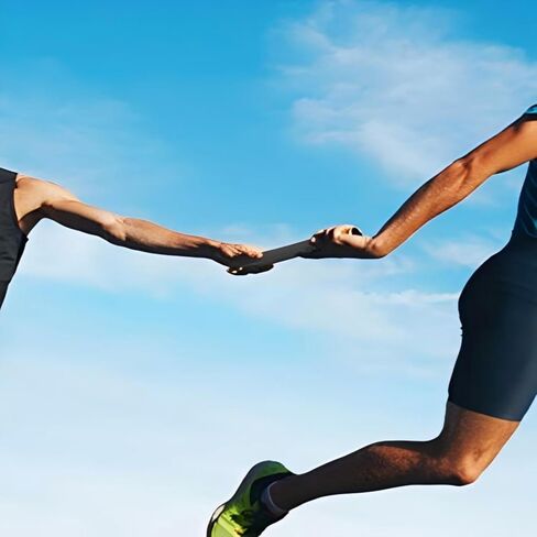 Zhehao التتابع باتون المسار باتون الألومنيوم الميدان سباق الهراوات تشغيل عصا للطلاب مكتب كلارك أدوات السباق الميداني في الهواء الطلق، 3 قطع in Kuwait