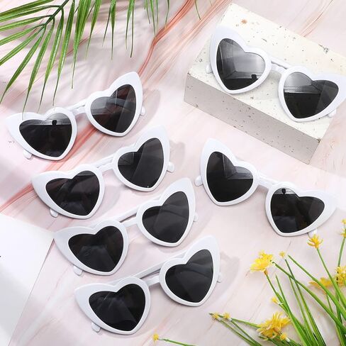 50 Pairs Heart Shaped Sunglasses Vintage Heart Sunglasses Bride Sunglasses Women's Sunglasses Retro Glasses for Wedding in Saudi Arabia