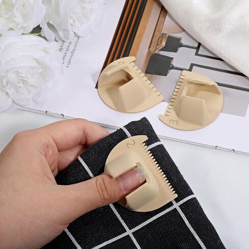 3 PCS حافة غرزة المقياس والخياطة ، مقياس الإبرة القياس أداة قياس ميني غرزة الإبهام الدليل 2/3/4MM إبرة حاكم خياطة الحاكم طقم للمبتدئين وكبار السن (براون) in Kuwait