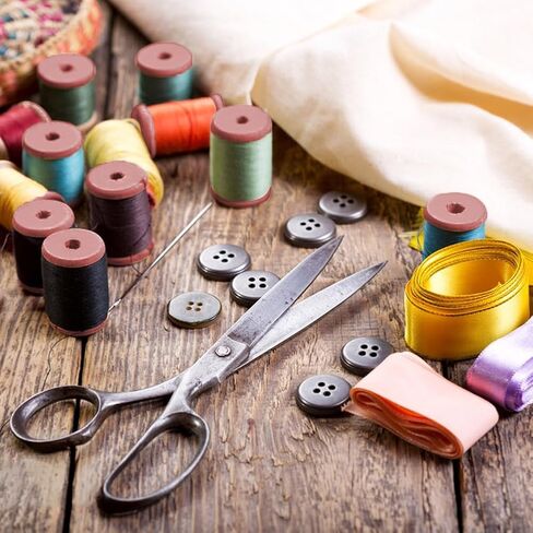 DELORIGIN 100pcs Mini Wooden Spools 0.8inch Empty Natural Wood Spools Wire Weaving Bobbins Thread Cord Wire Sewing Spools for Crafts Wire Weaving Art Stitch Embroidery Floss Thread Storage in Saudi Arabia
