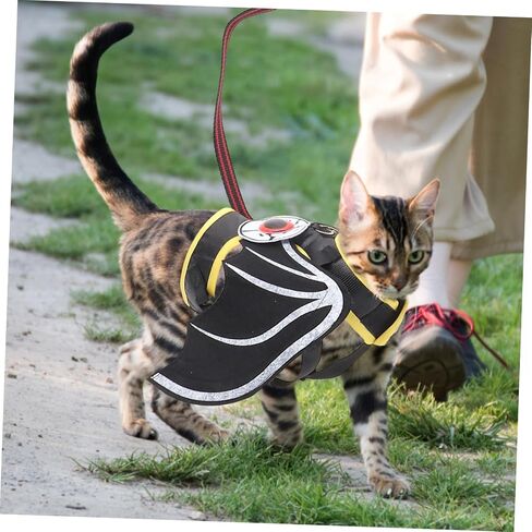 1set Cat Walking Leash Costume Kit for Halloween Cat Leash Stylish Pet Vest for Outdoor Adventures in Saudi Arabia