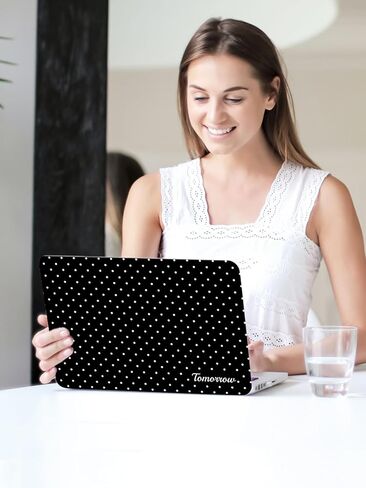 Seorsok Compatible with MacBook Air 13 Inch Case 2022 2021 2020-2018 Release A1932 A2179 M1 A2337 Touch ID,Premium Cream Textured Black Polka Dot Plastic Hard Shell Case with Keyboard Cover,White in Kuwait