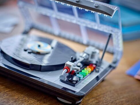 Lego 40699 Retro Record Player 310 Piece Limited Edition Limited Edition in Saudi Arabia
