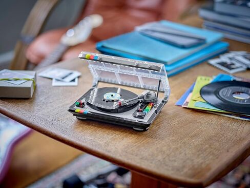 Lego 40699 Retro Record Player 310 Piece Limited Edition Limited Edition in Saudi Arabia