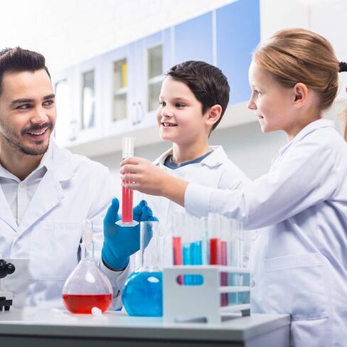 Plastic Graduated Cylinder 100ml, 10 Pack Plastic Transparent Graduated Cylinder 2-Sided Measuring Lines Science Measuring Test Tube Flask for Lab Household in Kuwait