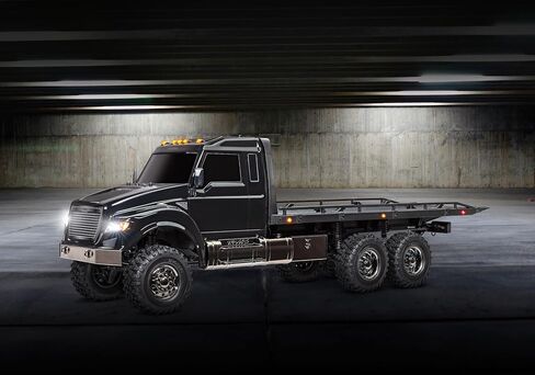Traxxas TRX-6 Ult RC Hauler w/winch in Saudi Arabia