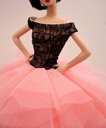 الكلاسيكية المصنوعة يدويًا الأسود والخوخ ، فستان حورية البحر ، فستان الزفاف من أجل 12 "Doll Doll & Doll غير مدرجة in Kuwait