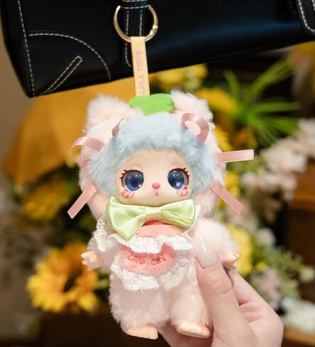 Liila‘s Chef Kitten Series Plush Blind Box, Adorable Plush Collectible Toys, 6.3IN Hangable Doll with Unique Designs Birthday Gifts, 1PCS (1 of 7 Possible Styles) in Saudi Arabia