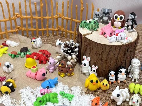 102 PCS Mini Random 3D Vypurins Protects Set ، ألعاب تململ مفصلية مرنة ، مفاجأة ثلاثية الأبعاد الديكور المكتبي ، مفضلات الحفلات ، مكافآت الفصول الدراسية (52 كبير 50 ​​صغيرًا) in Kuwait
